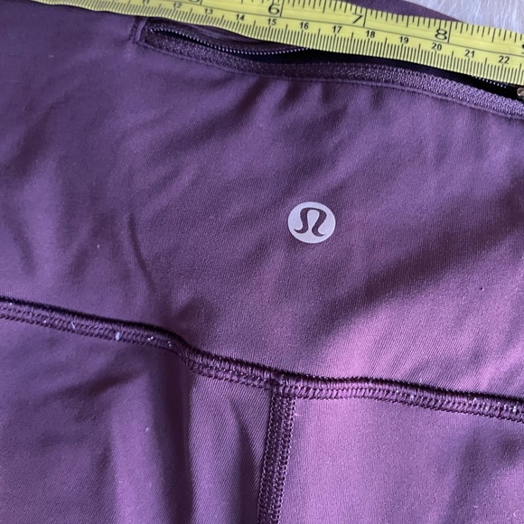 Lululemon - Picture 5 of 6
